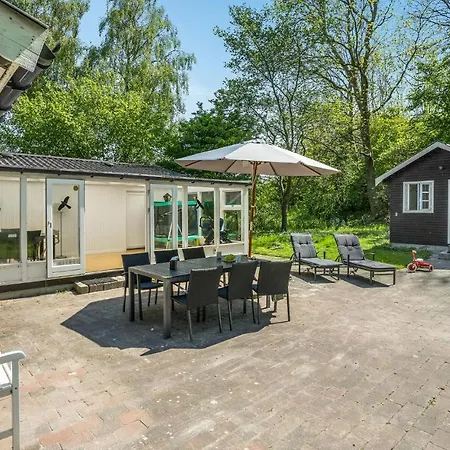 Nice In Nykobing Sj With Kitchen Prázdninový dům *